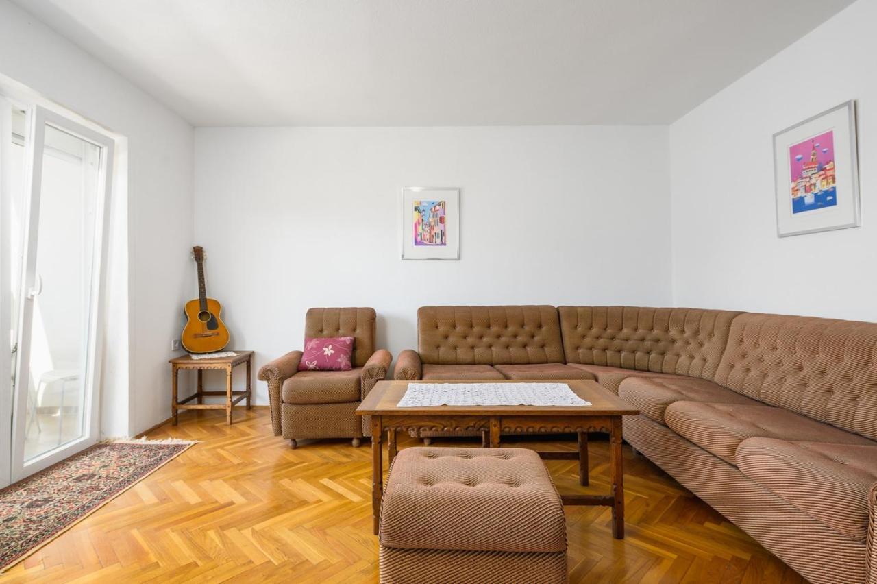 House With Apartments Mila Umag Zewnętrze zdjęcie